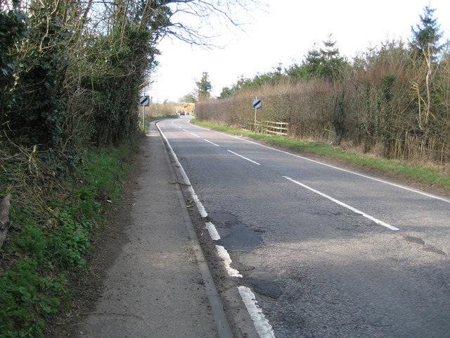 File:Hertford- B158 Lower Hatfield Road - Geograph - 723906.jpg