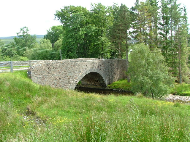 File:Bridge on the River Bran - Geograph - 1381667.jpg