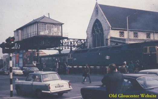 File:Gloucester Barton gates junc-pre 1975! - Coppermine - 318.jpg