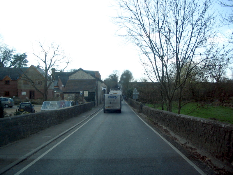 File:A358 Weycroft Bridge, Axminster. - Coppermine - 11590.jpg