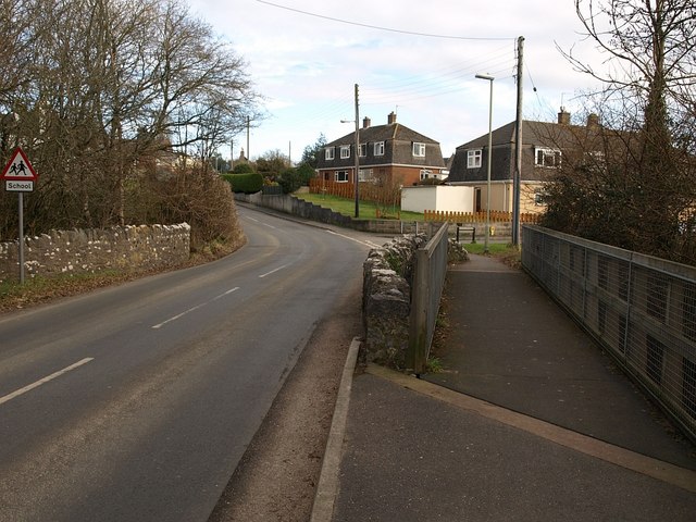 File:Bridge in Chudleigh Knighton - Geograph - 1174148.jpg