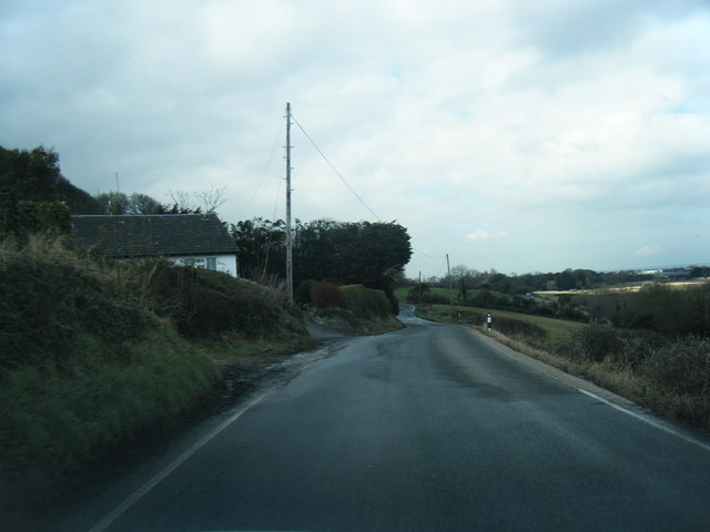 File:Gronant Road at Terfyn Hall - Geograph - 3394214.jpg