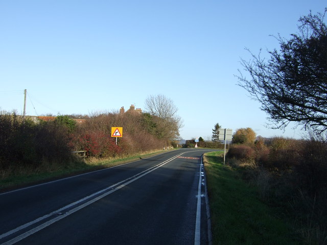 File:B1365 towards Stokesley (C) JThomas - Geograph - 2690881.jpg