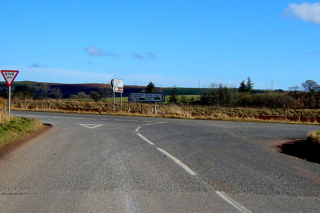 File:Forfar Road - Geograph - 1200815.jpg