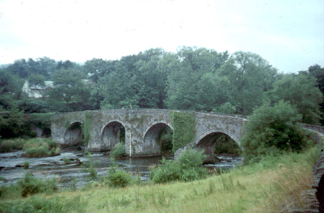 File:Llangynidr Bridge - Geograph - 93348.jpg