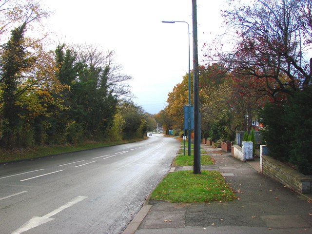 File:Leamington Road - Geograph - 611235.jpg