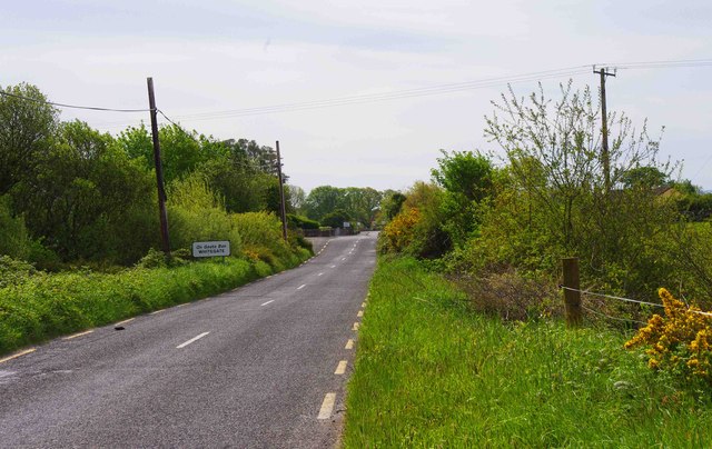 File:The R352 approaching Whitegate, Co. Clare - Geograph - 3475873.jpg