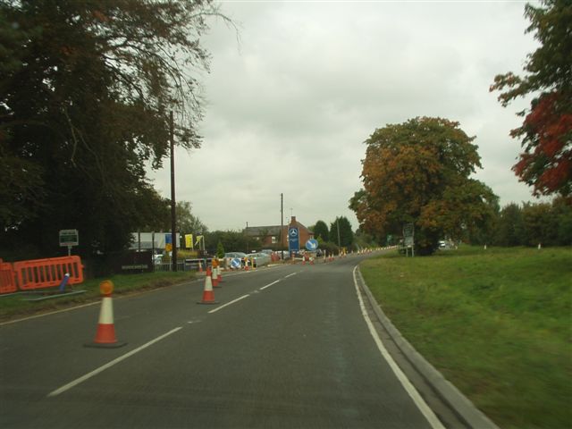 File:A452 Kenilworth Road Bradnocks Marsh Lane Balsall Common - Coppermine - 15451.jpg