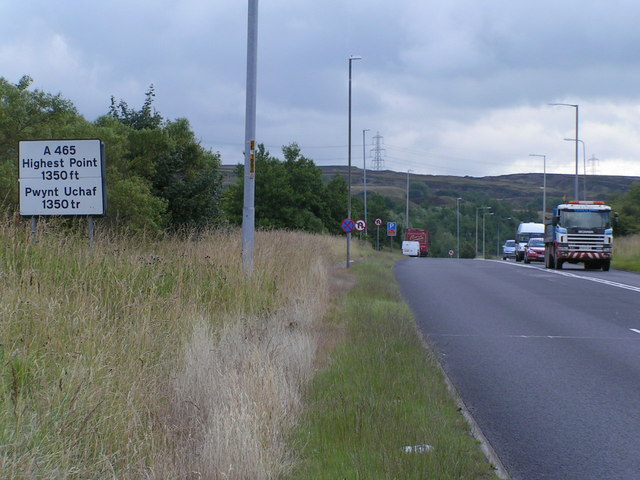 File:Highest point of the Heads of the Valleys Road - Geograph - 510885.jpg