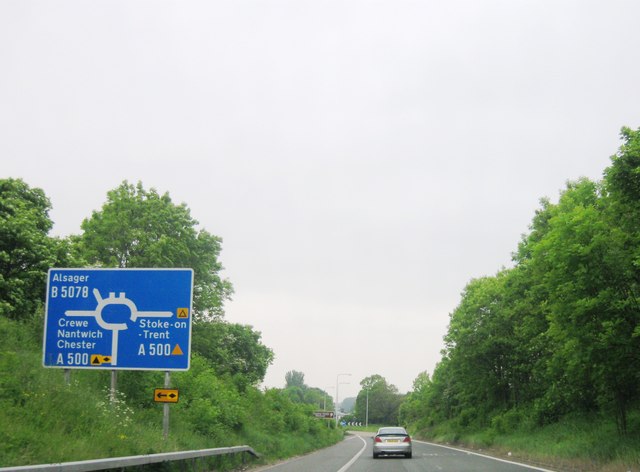 File:A500 junction with M6 - Geograph - 3505250.jpg