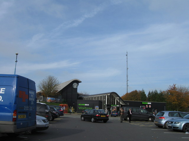 File:Membury Services,westbound M4 - Geograph - 2139461.jpg