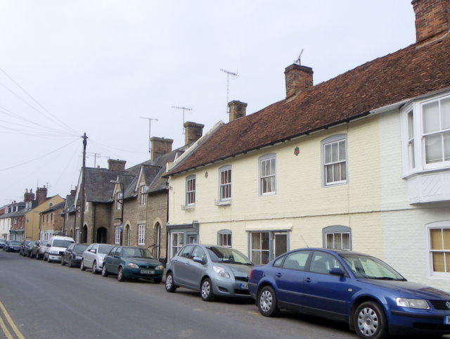 File:North Street, Wilton - Geograph - 2329081.jpg