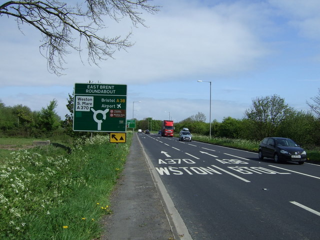 File:Approaching East Brent Roundabout - Geograph - 4251697.jpg