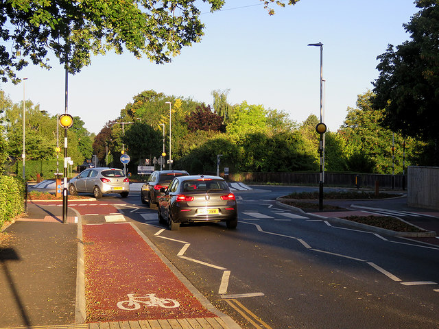 File:Cambridge's Dutch-style roundabout - Geograph - 6563290.jpg