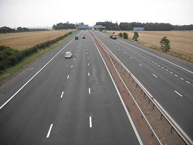 File:M9 looking east - Geograph - 1734417.jpg