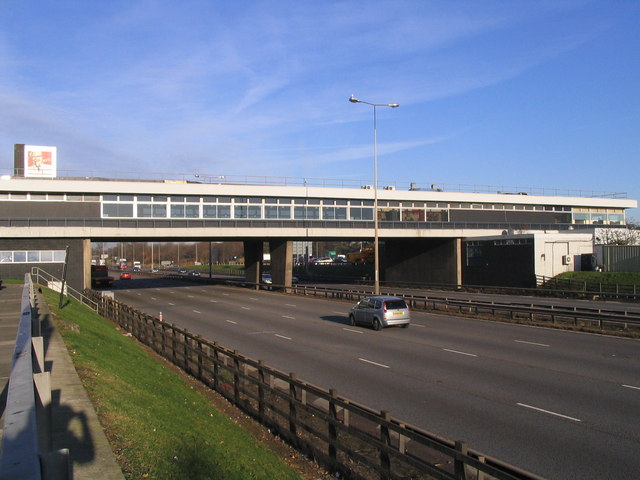 File:Leicester Forest East Services (M1), looking north - Geograph - 632642.jpg