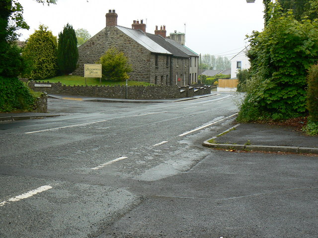 File:B4313, Narberth - Geograph - 1316286.jpg