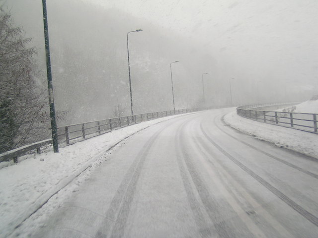 File:Road to Crumlin in a blizzard - Geograph - 1154602.jpg