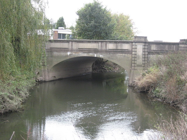 File:Bridge over the River Mole, Sidlow Bridge, Surrey - Geograph - 1539820.jpg