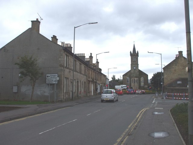 File:Broad St, Denny, looking west - Geograph - 986196.jpg