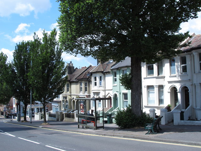 File:Elm Grove, BN2 - Geograph - 4148920.jpg