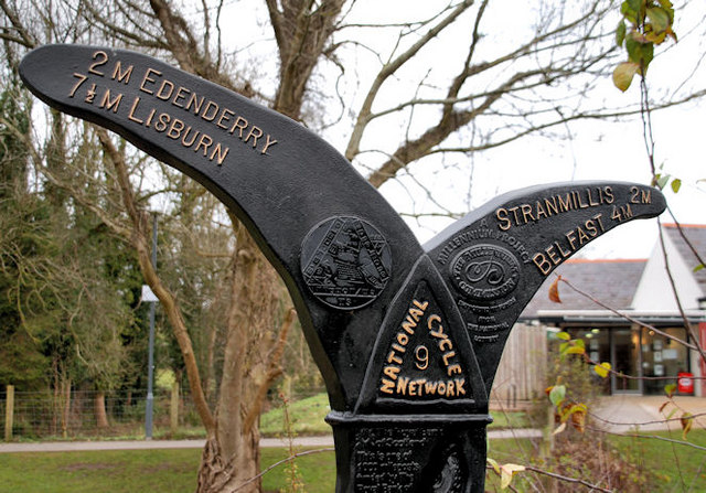 File:National Cycle Network milepost, Lagan... (C) Albert Bridge - Geograph - 2196251.jpg