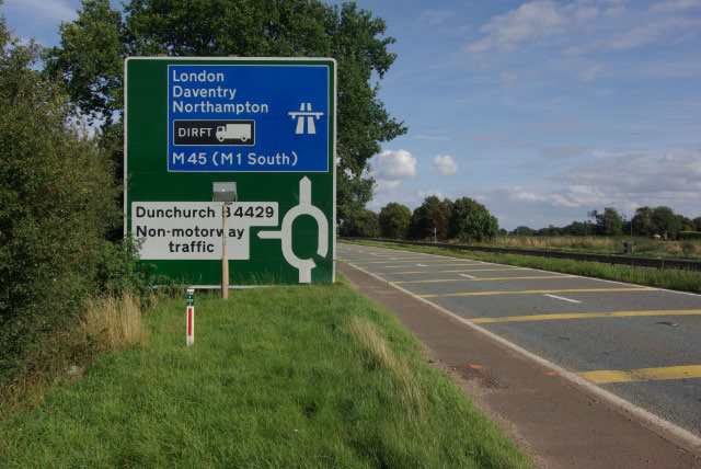 File:A45 west of Dunchurch - Geograph - 1425271.jpg