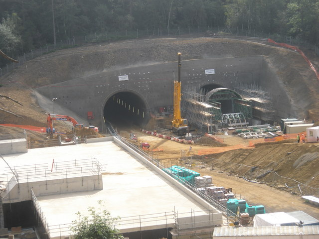 File:A tunnel that now goes all the way through - Geograph - 1354704.jpg