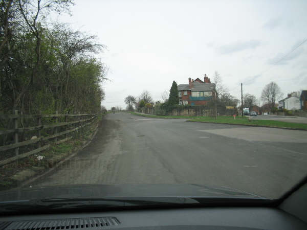 File:A1 Ferrybridge - 11 - Coppermine - 1057.JPG