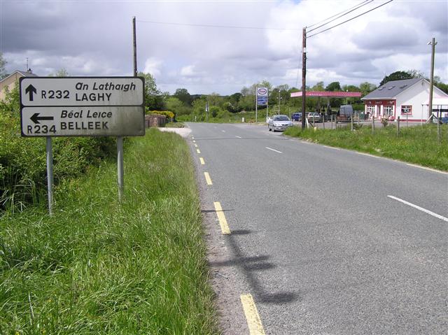 File:Road at Aghafoy - Geograph - 449690.jpg