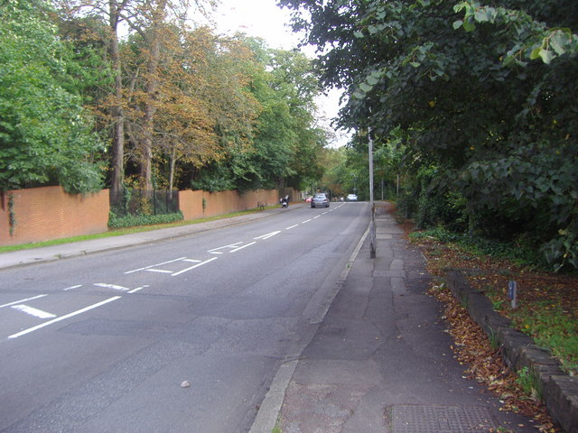 File:Sudbury Hill, Harrow - Geograph - 2280087.jpg