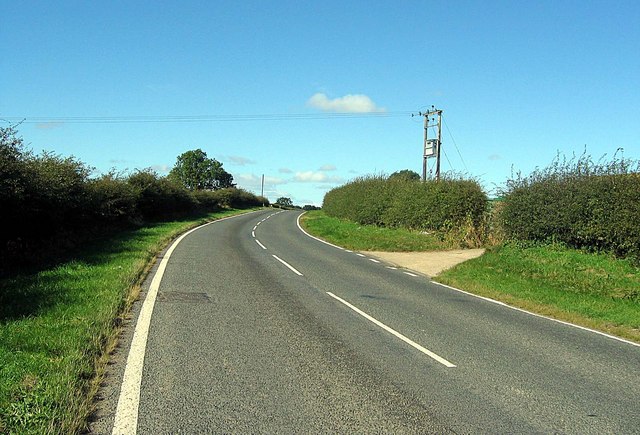 File:B1280 road approaching South Wingate - Geograph - 1498877.jpg