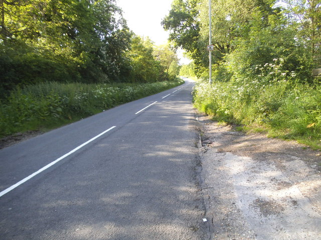 File:Hilfield Lane, Bushey - Geograph - 3977880.jpg