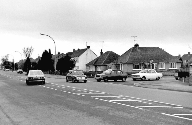 File:Marlborough Road - junction with Windsor Road - Geograph - 1579346.jpg