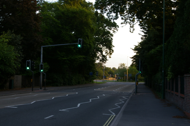 File:A33 Bassett Avenue - Coppermine - 11980.jpg