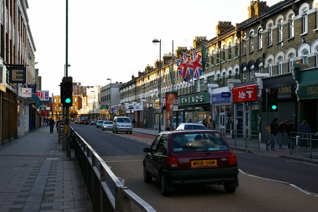 File:Cranbrook Rd Ilford - Geograph - 151899.jpg