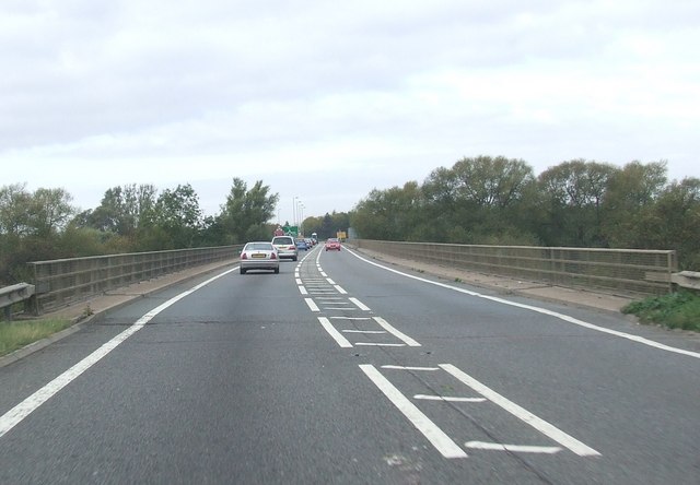 File:Road bridge over the Severn approaching Alney island roundabout - Geograph - 1541119.jpg