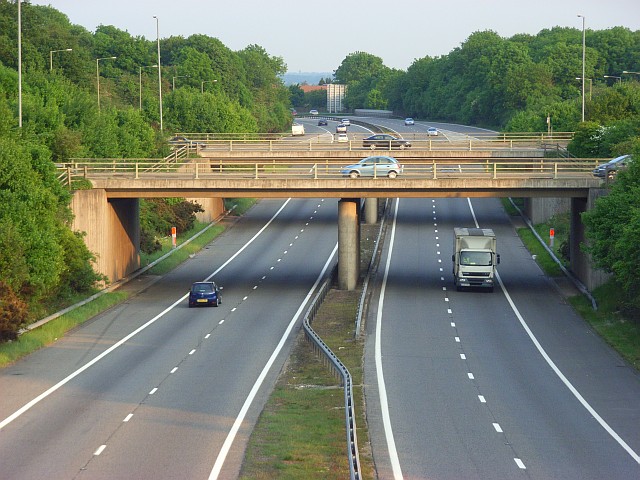 File:The A404(M), Maidenhead - Geograph - 814975.jpg