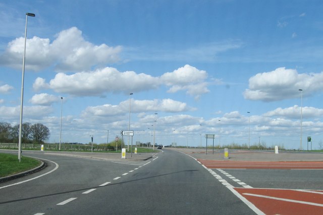 File:A16 road junction - Geograph - 4536489.jpg