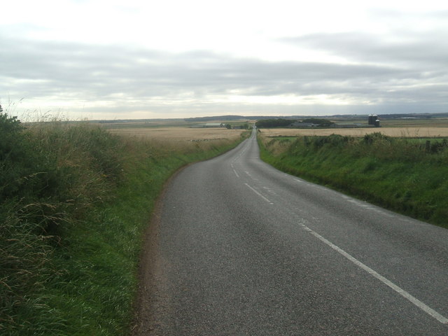 File:B9032 from New Aberdour - Geograph - 538654.jpg