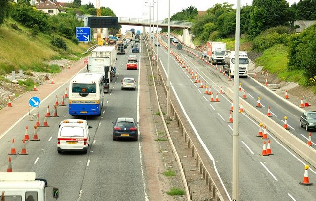 File:The M2 (hill section), Belfast (1) - Geograph - 891382.jpg
