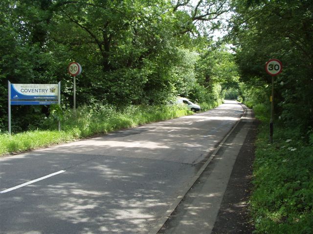 File:New And Old 30MPH Signs Duggins Lane Coventry - Coppermine - 13207.jpg