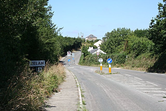 File:Old A30 approaching Zelah from the South - Geograph - 216188.jpg