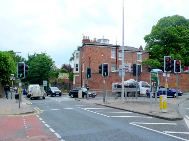 File:Parkgate Rd, Chester - Geograph - 1447890.jpg