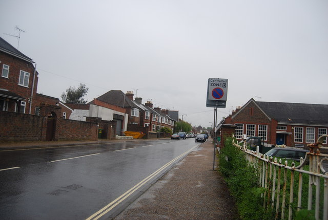 File:Clarence Rd (B2180) (C) Nigel Chadwick - Geograph - 1867307.jpg