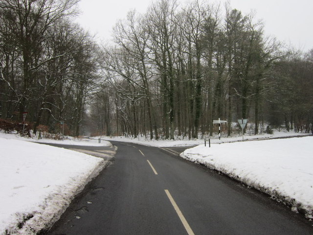 File:Crossroads on Bryant's Bottom Road - Geograph - 2806799.jpg