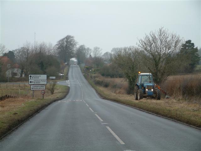 File:Turning to Chilton Foliat (B4001) - Geograph - 118185.jpg