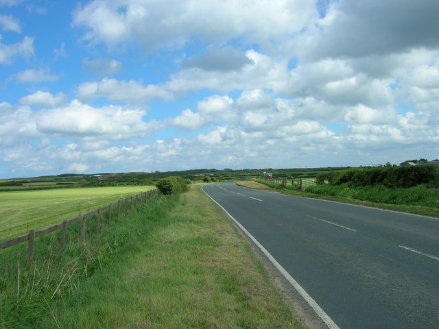 File:B1261 Towards Lebberston - Geograph - 1310368.jpg