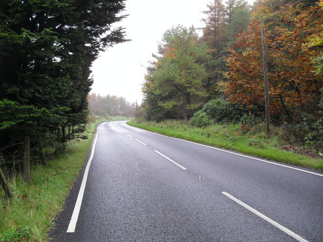 File:Armagh Road at Ballintemple - Geograph - 1542027.jpg