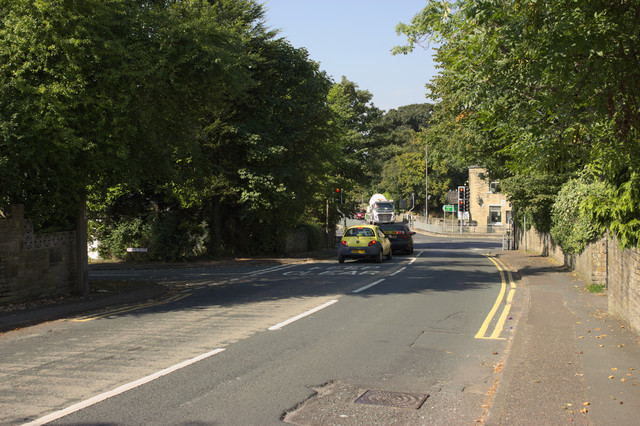 File:Westfield Lane, Scholes - Geograph - 5115909.jpg